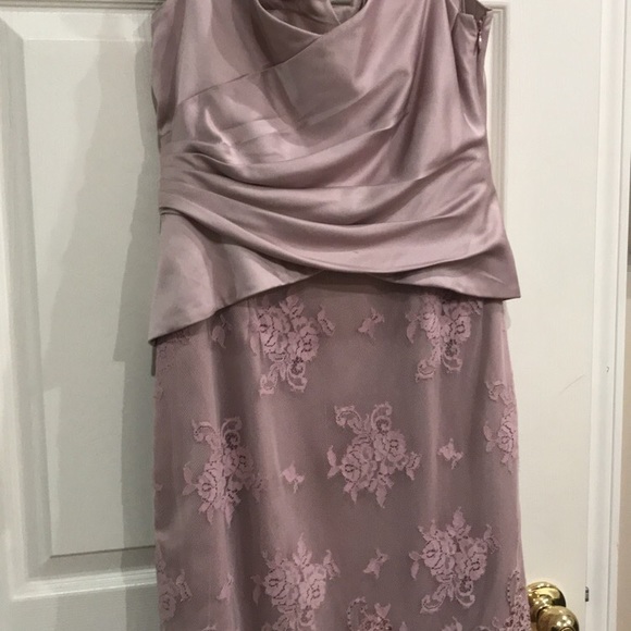 dress - Picture 4 of 5